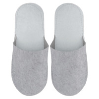 Felt slippers in light grey with a simple design and soft texture, featuring a logo on one slipper.