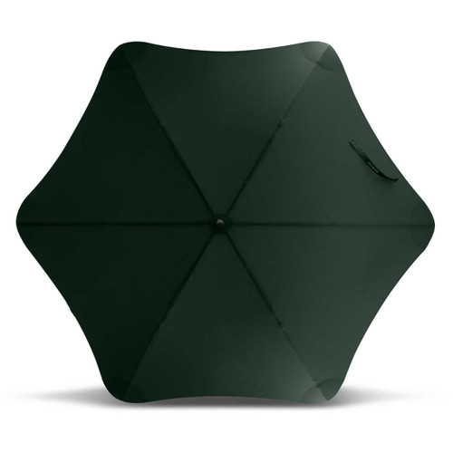 A green BLUNT Sport Umbrella with a hexagonal shape, featuring a central button and a handle. It has a logo on the surface. A green BLUNT Sport Umbrella with a hexagonal shape, featuring a central button and a handle. It has a logo on the surface.