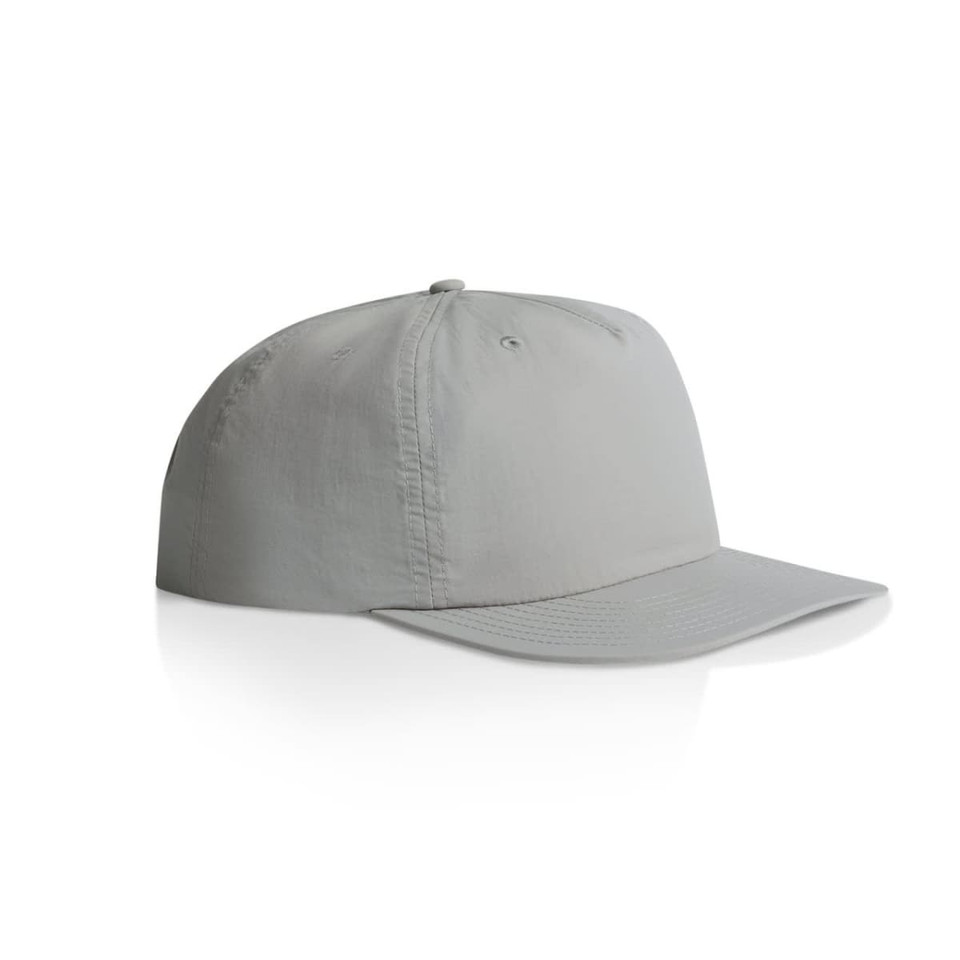 A light grey cap with a rounded crown, featuring a curved peak and a branding logo.