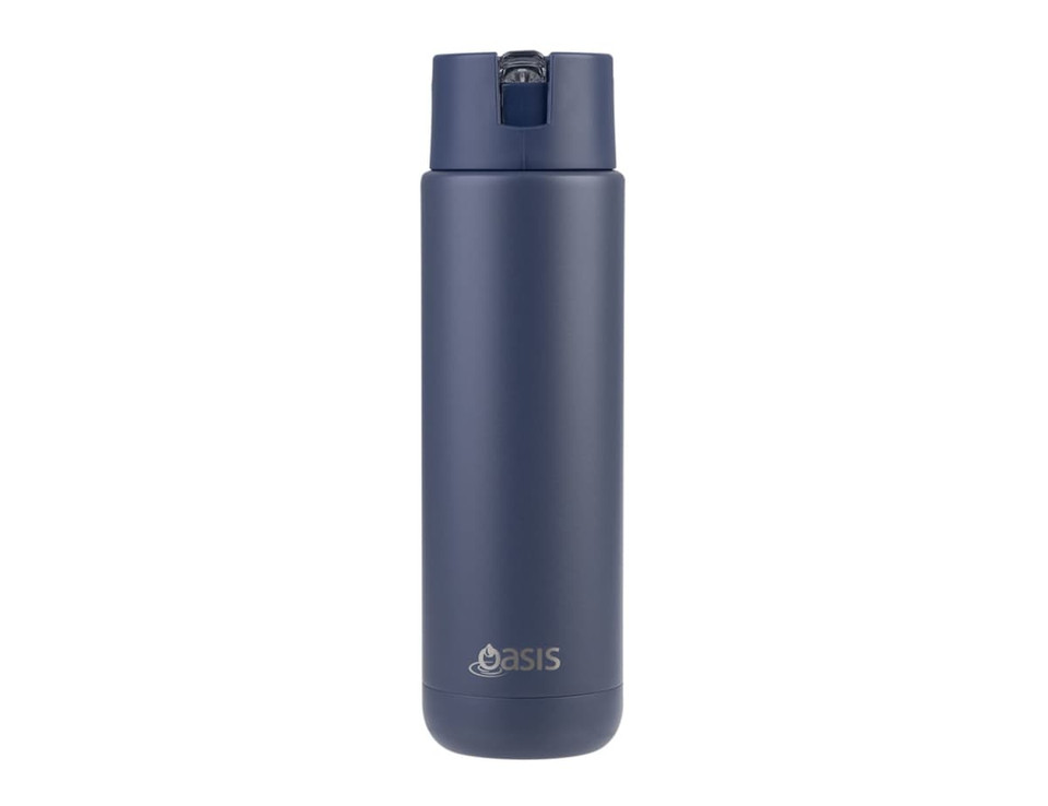 A drink bottle in navy blue with a sleek design and a lid, featuring a logo on the front.