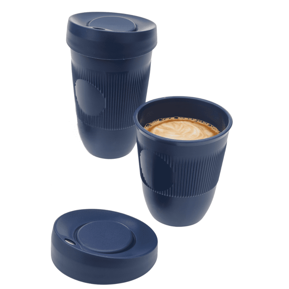 A drink bottle in navy blue with a ribbed design and a lid, featuring a logo. Contains a latte.