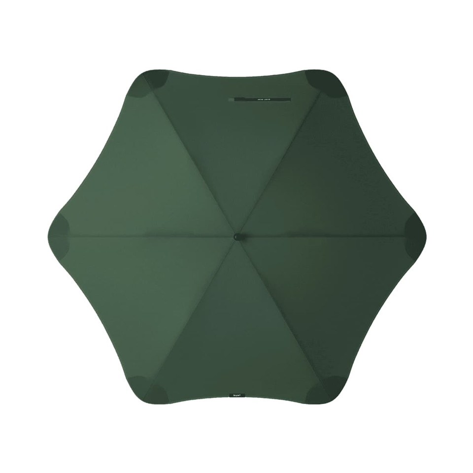A green BLUNT Sport Umbrella with a unique octagonal shape and a central hub is displayed from above.