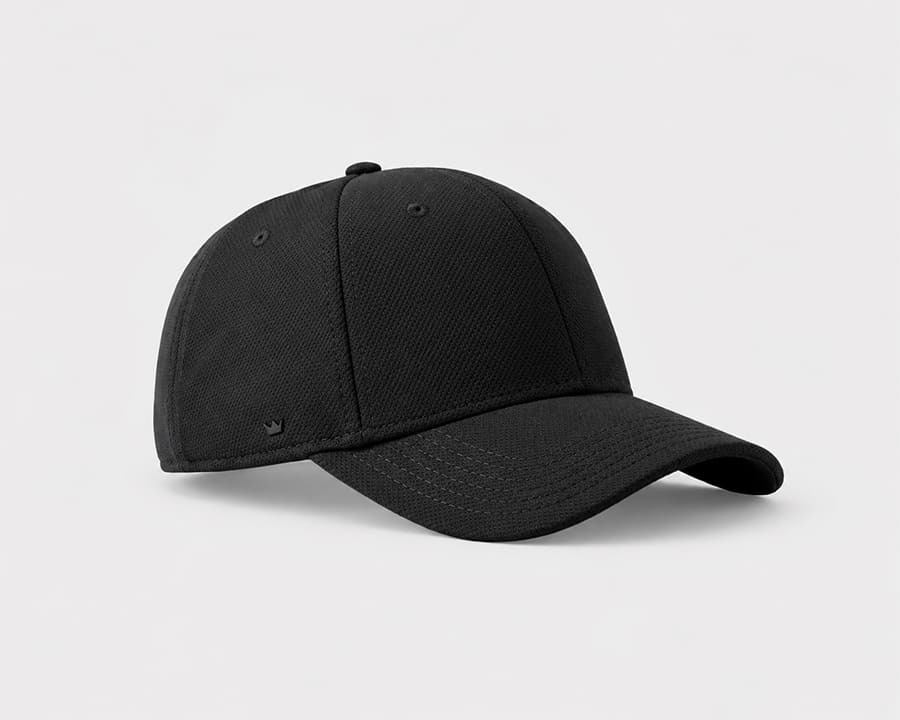 A black recycled Uflex cap
