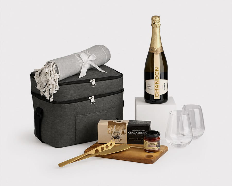 A chandon escape gift hamper pack