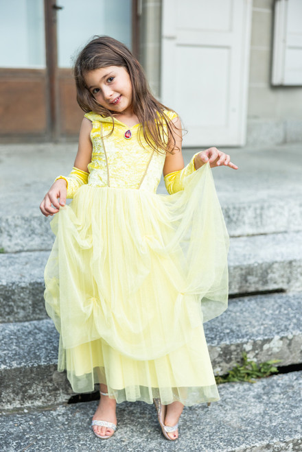 Belle Velvet Gown Size 7-8