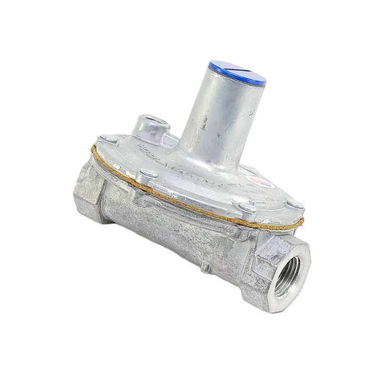 Maxitrol 325-3-44 Regulator, 1/2"