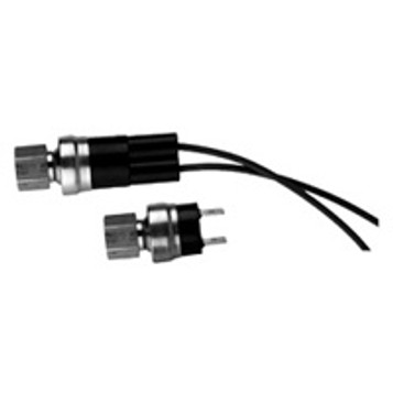 Johnson P100AP-3C Fan Cycling Control Set at 225# Open Fall at 150# Johnson P100AP-3C Fan Cycling Control Set at 225# Open Fall at 150#