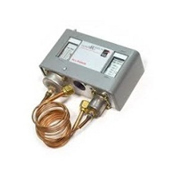 Johnson P70AA-118C Fan Cycling Control 100-400# 36" Cap Tube Johnson P70AA-118C Fan Cycling Control 100-400# 36" Cap Tube