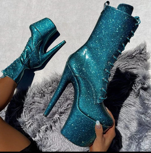 Mode Lace up Ultra 8 inch model Platform Boots