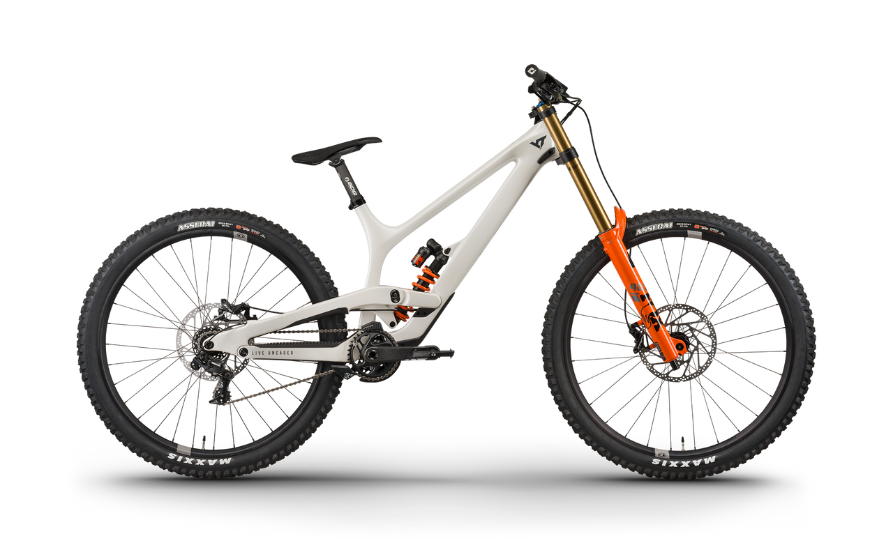 自転車本体 YT TUES 29er Carbon Size Large YT TUES 29er Carbon Size Large