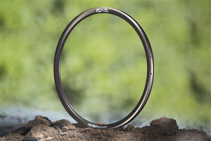 e*thirteen Carbon Rim Gravel 700c x 26mm 24h