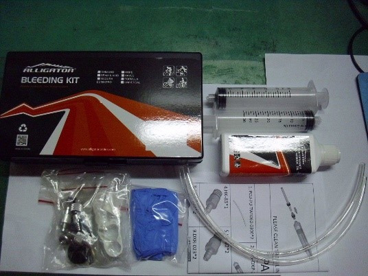 Nachman Bleed Kit for Tektro hydraulic disc brake system