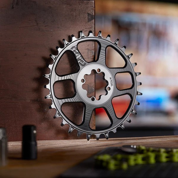 e*thirteen Race 8-Bolt Chainring 30T 3mm Offset