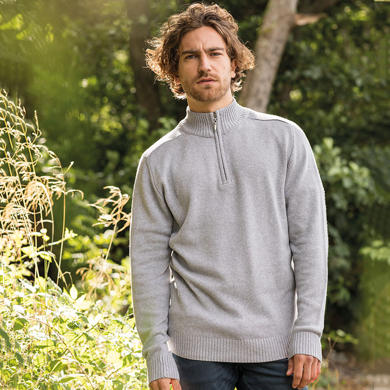 Wakhan ¼ regen zip knit sweater