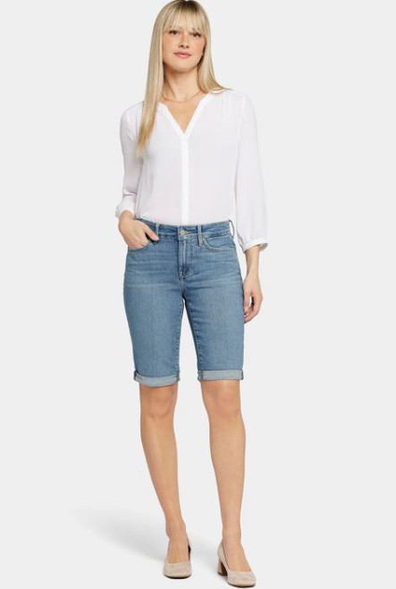 NYDJ Women's Briella Shorts Rolled Cuffs At The Mid Thigh , Heyburn Wash, 16
