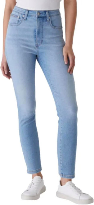 Calvin Klein Women's High Rise Stretch Skinny Jean, Light Blue, 10