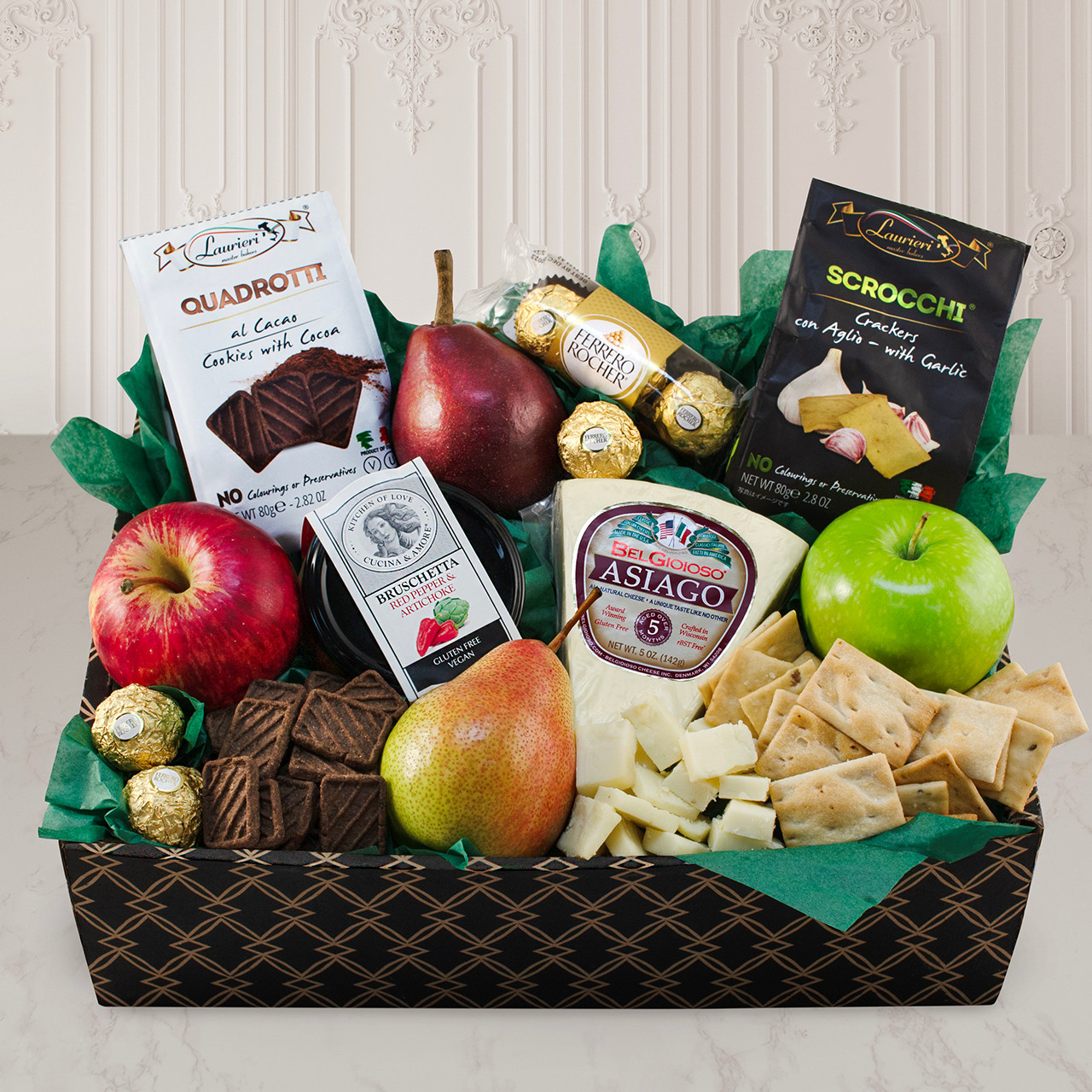 Italian Pride Of The Farm Fruit Gift Box