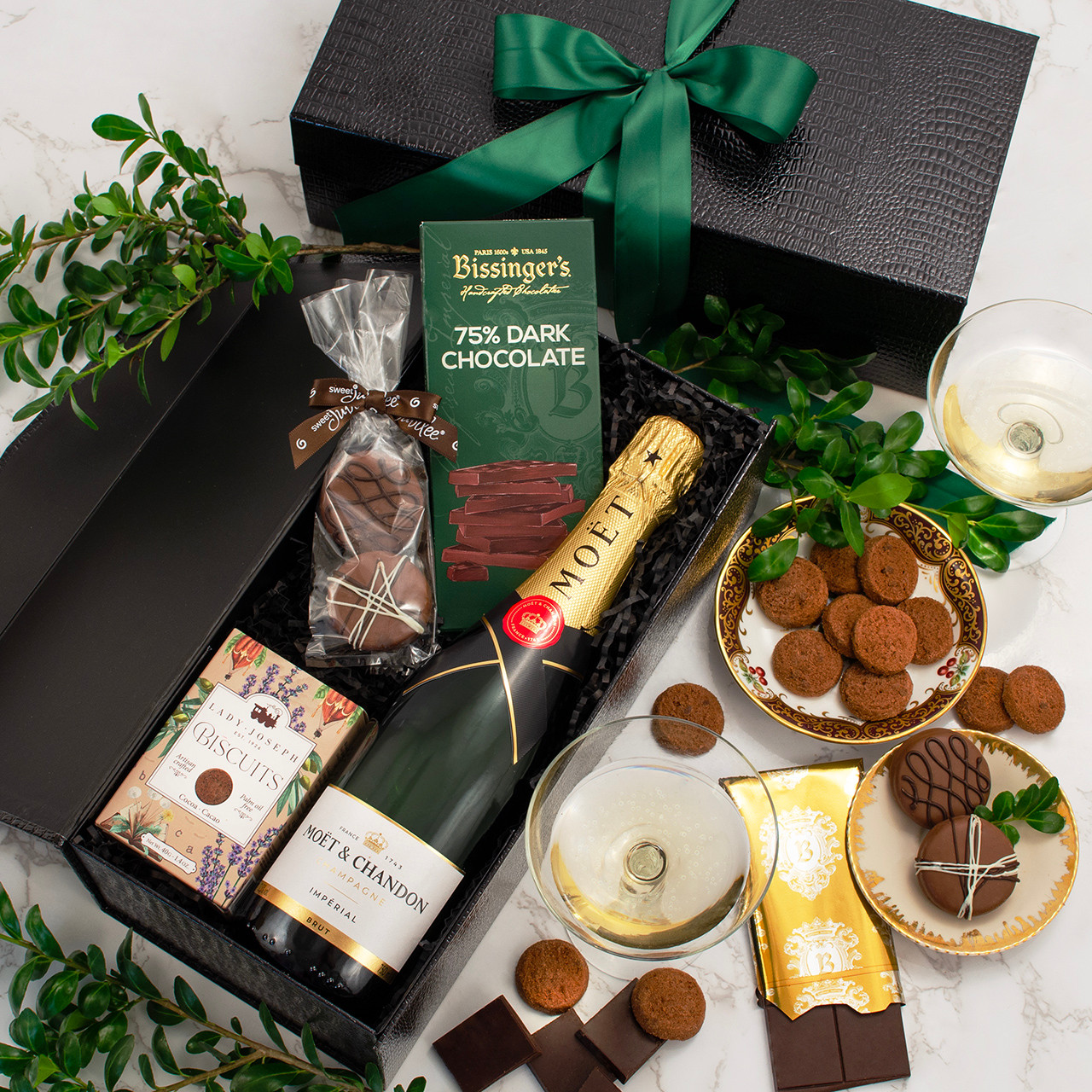 Moët & Chandon Champagne Gift Basket - Winebasket.com