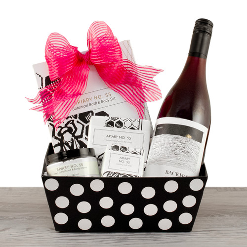 532_main-1-wineapiaryspa.jpg