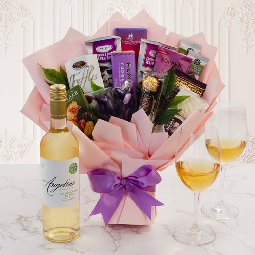 817WHT_main-1-whtwinebouquet-26.jpg