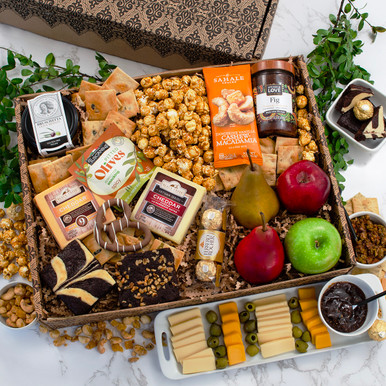 Showstopper Fruit & Gourmet Gift Box