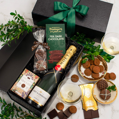 Moët & Chandon Champagne Gift Basket