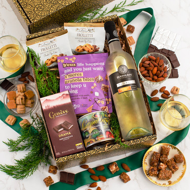 Sauv Blanc & Gourmet Gift Box