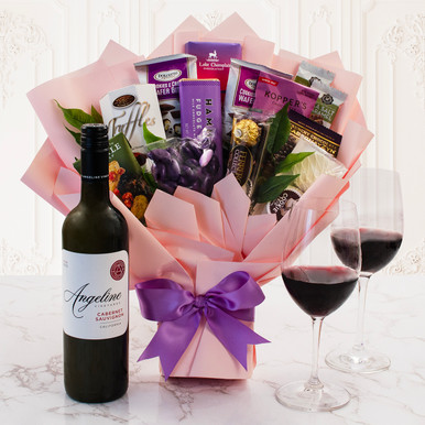Red Wine & Chocolates Gift Bouquet
