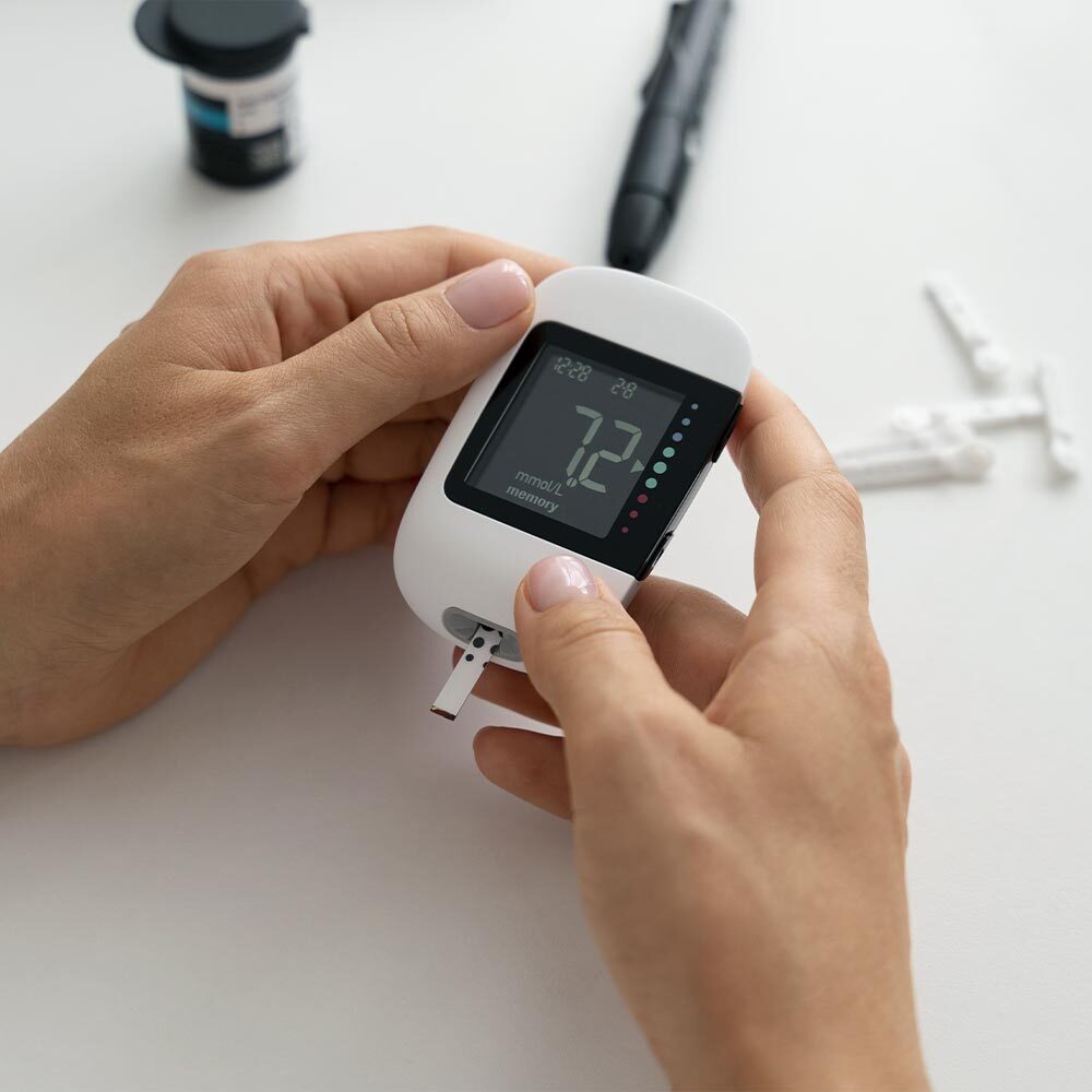 Control de glucosa y colesterol en Farmacia Yanira Díaz en Malgrat de Mar, Barcelona