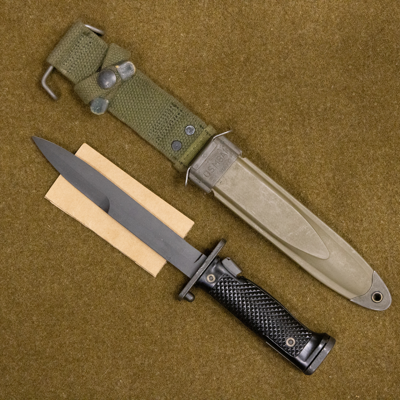 New condition US issue M5A1 bayonets with new condition G.I.