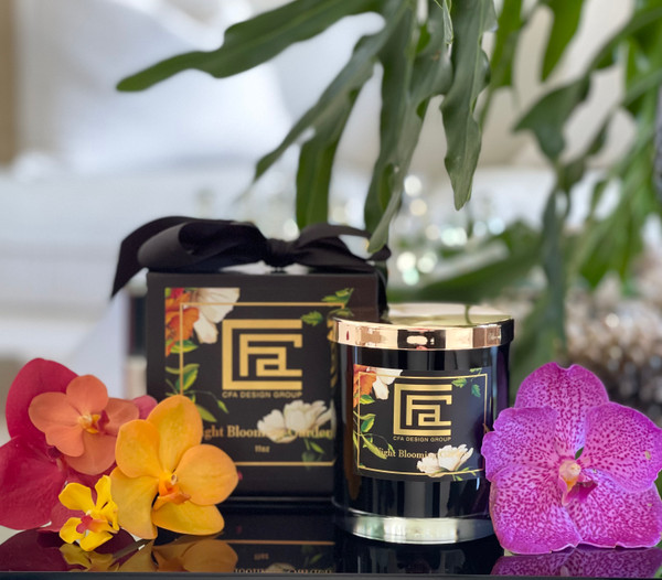 Night Blooming Garden Candle ((11 oz.)