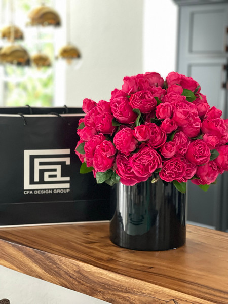 Dark Pink English Roses in Black Glass Cylinder Vase