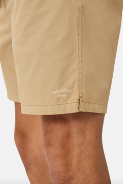 Industrie The Bahama Angler Short - Dijon