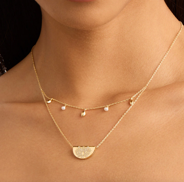 By Charlotte Live In Peace Lotus Necklace - Gold Vermil