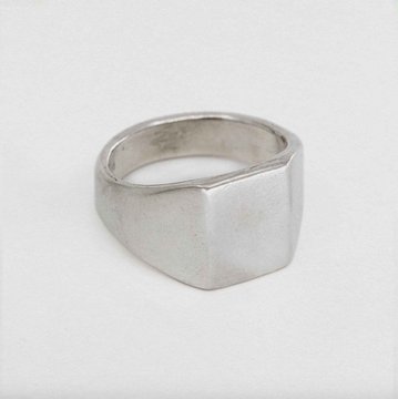 Sue The Boy Tall Rectangle Signet Ring - 925 Sterling Silver