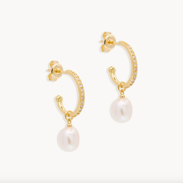 By Charlotte Intention Of Peace Pearl Hoops - Gold