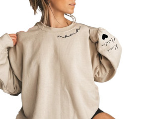 Custom Mama Sweatshirt with Kid Name on Sleeve, Personalized Mom Sweatshirt, Minimalist Momma Sweater, Christmas Gift for Mom, Gift for Her Custom Mama Sweatshirt with Kid Name on Sleeve, Personalized Mom Sweatshirt, Minimalist Momma Sweater, Christmas Gift for Mom, Gift for Her