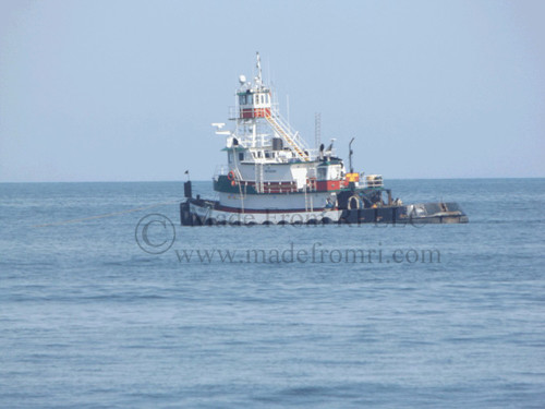 Tugboat_Working_Narragansett