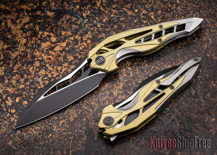 WE Knife: 906 Arrakis - Gray/Golden Titanium - M390 Black Stonewash Blade