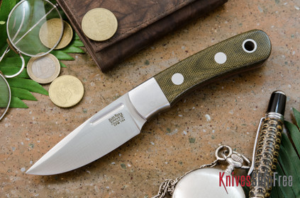 Bark River Knives: Essential II - CPM-154 - Green Canvas Micarta - Red Liners
