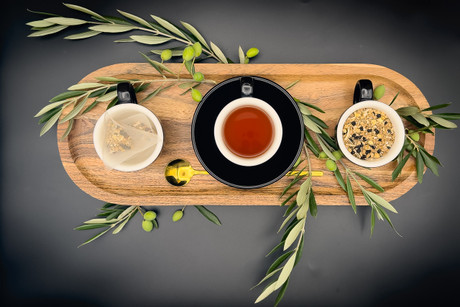 Tinctures & Teas: Better Together