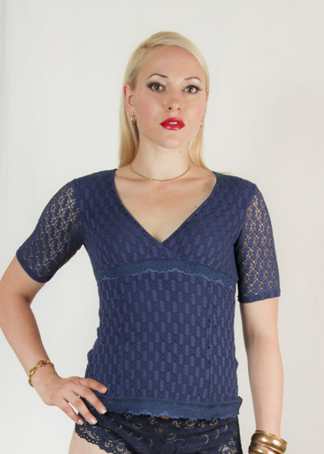 Arianne Short Sleeve V-Neckline Crochet Knit Top 9887