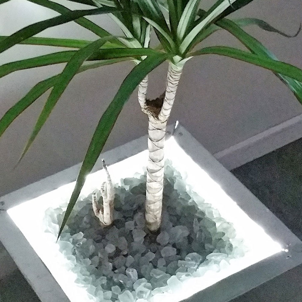 Glasglo Decorative Aggregate - 50mm+ 