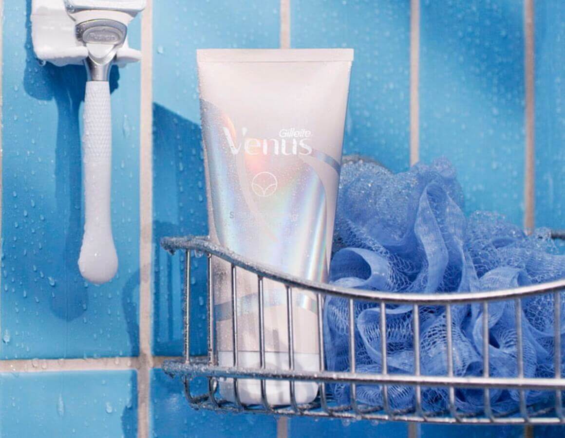 Skin Smoothing Exfoliant gently exfoliates to remove dead skin