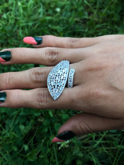 Overlapping Leaf Silver Ring