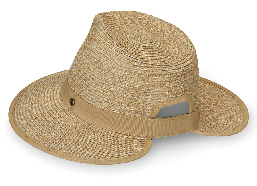 Womens Wallaroo Pony Tail hat