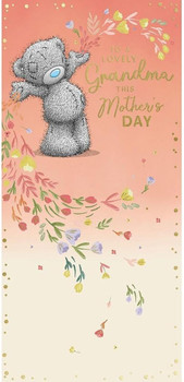 Bear With Arms Outstretched Lovely Grandma Mother's Day Card