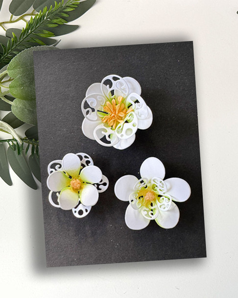 Pretty Flower Flourish card making crafting cutter die set