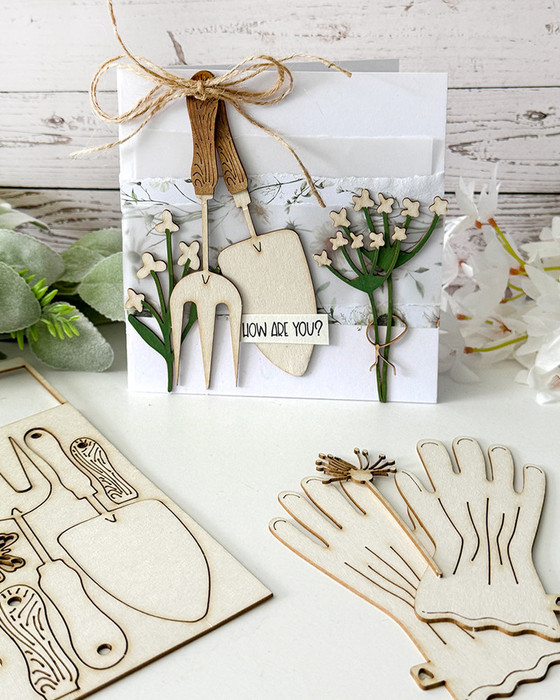 Green Fingers 32 piece chipboard craft embellishment pack. Chipboard wood craft set – wooden blanks shapes craft kit to decorate