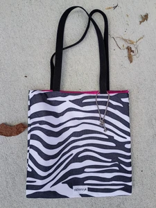 SAMMIE TOTE/ZEBRA